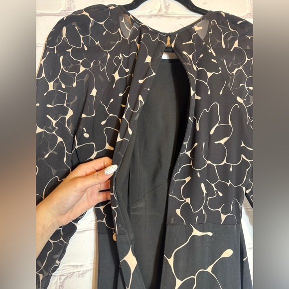 Club Monaco Rokinsa Long Sleeve Dress Size 0 - Picture 6 of 7